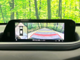 【360&deg;ビューモニター】専用のカメラにより、上から見下ろしたような視点で360度クルマの周囲を確認することができます☆死角部分も確認しやすく、狭い場所での切り返しや駐車もスムーズに行えます。