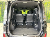 普段のお買い物や通勤、送迎等に十分な荷室スペースを確保しております。セカンドシートを倒すと、大きな荷物の積載も可能です♪