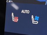 【シートヒーター&ベンチレーション】夏場は涼しい風でお尻や背中の熱やムレを防ぎ、冬はエアコンよりも早く温まってポカポカに!季節を問わず快適に過ごせます。