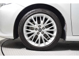 当店は全車『ロングラン保証』付!(1年間、距離無制限 HV車はHV保証付) 別途延長保証もご用意しております♪ ぜひ現車を確認にご来店ください