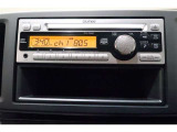 CDプレーヤーAM/FMチューナー付、他にはポータブルオーディオプレーヤーなどの外部機器をAUX入力端子に繋いで使用大好きな曲を楽しむことができます。ロングドライブに欠かせませんね!