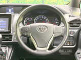 【純正革巻きステアリング】上質な革を使用することで、手にしっかり馴染みとても運転しやすいハンドルです♪