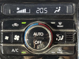 【オートエアコン】車内温度を感知して自動で温度調整をしてくれるのでいつでも快適な車内空間を創り上げます!
