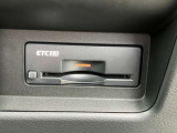 ビルトインタイプのETC2.0装備!従来のETCの高速利用料金の収受だけではなく、渋滞回避や安全運転支援といったドライバーに有益な情報を提供してくれます♪納車までにセットアップをしてお渡しします!