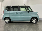 後席両側電動スライドドア☆開け閉めの際に隣の車や壁にぶつける心配もありません。