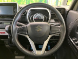 【純正革巻きステアリング】上質な革を使用することで、手にしっかり馴染みとても運転しやすいハンドルです♪