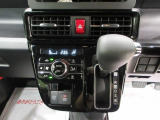 中古車は一物一価、同じようなお車でも、整備状況、外内装の状態など様々です。