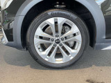 今回はアウディ松戸の認定中古車をご覧いただきありがとうございます。ご質問・ご要望などありましたらお電話下さい。専用のフリーダイヤルを是非ご利用ください。
