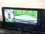 【アラウンドビューモニター】専用のカメラにより、上から見下ろしたような視点で360度クルマの周囲を確認することができます☆死角部分も確認しやすく、狭い場所での切り返しや駐車もスムーズに行えます。