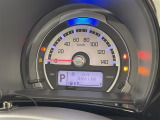 【スピードメーター】メーターがシンプルで見やすく運転しやすいですね!