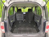 普段のお買い物や通勤、送迎等に十分な荷室スペースを確保しております。セカンドシートを倒すと、大きな荷物の積載も可能です♪