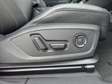 ●電動シート『車両の座席を電動で調整できます。ドライバーや乗客がボタンを押すことで、シートの前後、上下、背もたれの角度などを簡単に調整できます』個々の体型や好みに合わせた快適な座り心地を実現できます。