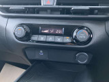 【オートエアコン】 設定温度は一定のまま、1年中、車内は快適空間♪快適温度♪