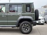 4WD/登録済み未使用車/スズキセーフティサポート/シートヒーター/アダプティブクルーズコントロール/スマートキー/スペアキー/LEDヘッドランプ/純正アルミホイール