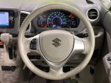 【ステアリングスイッチ】運転中、前方から目線をそらすことなく、オーディオ等の操作が可能な便利機能!安心&快適なドライブを演出してくれます♪