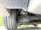 お車を安心してお乗りいただく為には、足回りの定期点検が欠かせません。サービスサポート(有償保証)では無料点検もご提供しており、安心のカーライフをお過ごしいただけるサポート体制が整っています。