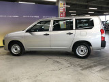 エンジンルーム、室内、クリーニング済みです。厳選したお車を屋内展示場にて展示中☆車両品質には自信がございます!ぜひ一度ご来店ください!!