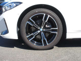 月々のお支払いを抑えやすい残価設定ローンもご用意。無理のないプランでBMW・MINIをご購入いただけます。