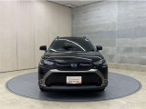 お車購入のポイントとなるフロントマスクです。上質で迫力あるデザインですね☆☆