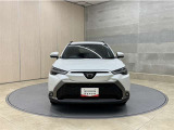 お車購入のポイントとなるフロントマスクです。上質で迫力あるデザインですね☆☆
