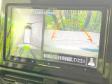 【アラウンドビューモニター】専用のカメラにより、上から見下ろしたような視点で360度クルマの周囲を確認することができます☆死角部分も確認しやすく、狭い場所での切り返しや駐車もスムーズに行えます。