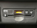 【ETC】高速道路の料金所をストレスなく通過!話題のスポットやサービスエリアに多い「スマートIC」利用時は必須のアイテムです。当店でセットアップを実施、ご納車当日からすぐにご利用いただけます!