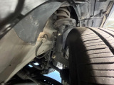 お車を安心してお乗りいただく為には、足回りの定期点検が欠かせません。サービスサポート(有償保証)では無料点検もご提供しており、安心のカーライフをお過ごしいただけるサポート体制が整っています。