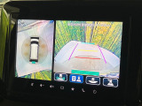 【全方位モニター用カメラ】専用のカメラにより、上から見下ろしたような視点で360度クルマの周囲を確認することができます☆死角部分も確認しやすく、狭い場所での切り返しや駐車もスムーズに行えます。