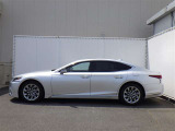 LS 500h バージョンL 4WD 