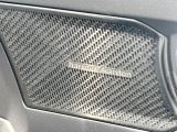 ●harman/kardonサウンドシステム:オーディオ専門メーカーが手掛けるプレミアムスピーカーを装備。多数のスピーカーから、音の粒立ちまで分かる高品質な音楽をお楽しみいただけます。