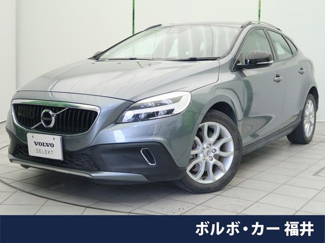 ボルボ V40クロスカントリー 