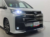 高輝度で点灯速度が速く、しかも消費電力の少ないLEDヘッドライトが装備されています!LEDの明るい光が走行中の視界の確保をサポートして、夜のドライブがより楽しく安全に運転できます♪