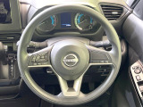【ステアリングスイッチ】運転中、前方から目線をそらすことなく、オーディオ等の操作が可能な便利機能!安心&快適なドライブを演出してくれます♪