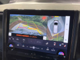 【パノラミックビューモニター】専用のカメラにより、上から見下ろしたような視点で360度クルマの周囲を確認することができます☆死角部分も確認しやすく、狭い場所での切り返しや駐車もスムーズに行えます。