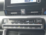 オートエアコン シートヒーター(運転席助手席両方にあります)