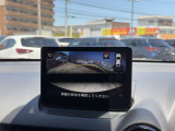 バックモニターもついているので、バック駐車も安心です♪