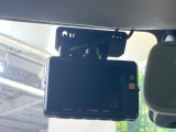 【ドライブレコーダー】ドライブレコーダー装備!走行中はもちろん、あおり運転や事故に遭遇した際、映像で記録し、万一のリスクに備えます。※記録用SDカードはお客様ご自身でご準備いただく必要があります。