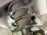 お車を安心してお乗りいただく為には、足回りの定期点検が欠かせません。サービスサポート(有償保証)では無料点検もご提供しており、安心のカーライフをお過ごしいただけるサポート体制が整っています。