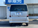 安心の最長10年・走行無制限保証(有償)をご用意。保証内容も充実はもちろん、無料点検&オイル交換や、年中無休の全国・24時間ロードサービスも付帯されておりますのでご安心下さい。