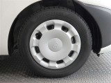 R7年式夏タイヤ185/65R15ブリヂストン製です。