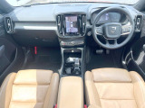 XC40 B4 AWD インスクリプション 4WD 