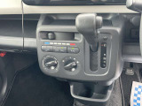 ★全車徹底クリーニング★車内はもちろんエンジンルームまで徹底して清掃!お客様の厳しい目で隅々までチェックしてください