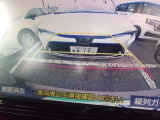 バックカメラ付き♪車庫入れ、バックでの駐車時に後方が見える事での安心感は大きいです☆一度装備したら外せなくなるアイテムです♪