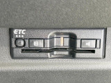 【ETC】高速道路の料金所をストレスなく通過!話題のスポットやサービスエリアに多い「スマートIC」利用時は必須のアイテムです。当店でセットアップを実施、ご納車当日からすぐにご利用いただけます!