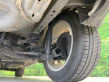 お車を安心してお乗りいただく為には、足回りの定期点検が欠かせません。サービスサポート(有償保証)では無料点検もご提供しており、安心のカーライフをお過ごしいただけるサポート体制が整っています。