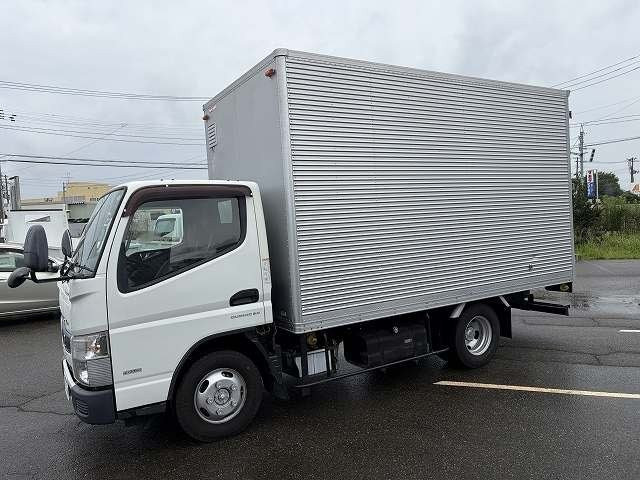 キャンター 3.0 全低床 ディーゼル 4WD