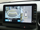 ●マルチビューカメラシステムが装備されています。縦列駐車やバックする際の映像をナビの画面で確認できますので、車庫入れが苦手な方も安心できますね♪♪ 写真をご覧ください。周囲がハッキリ確認できますよ〜