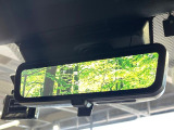 【デジタルインナーミラー】後席の大きな荷物や同乗者で後方が確認しづらい時でも安心!カメラが撮影した車両後方の映像をルームミラー内に表示。クリアな視界で状況の確認が可能です!