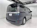 走りにこだわりながら収納力も持ち合わせたお車です。荷物を載せて軽快なドライブを楽しめますよ♪