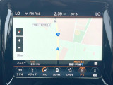 ●純正ナビ:一体感のあるナビは、高級感ある車内を演出してくれます。オーディオ機能も充実しておりますので、運転もより楽しめます♪